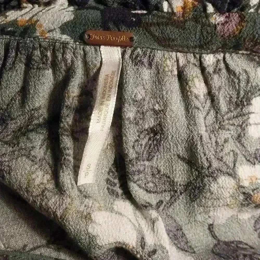 FREE PEOPLE Boho Green Floral Magic Mystery Tunic Oversized Blouse Sz S/P